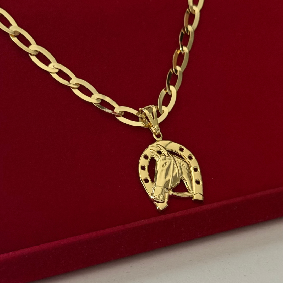 Corrente Chapeada Laminada 6mm + Pingente Cavalo - Premium Moeda Antiga Italiana + Verniz + Banho de 10 Millessimos Ouro