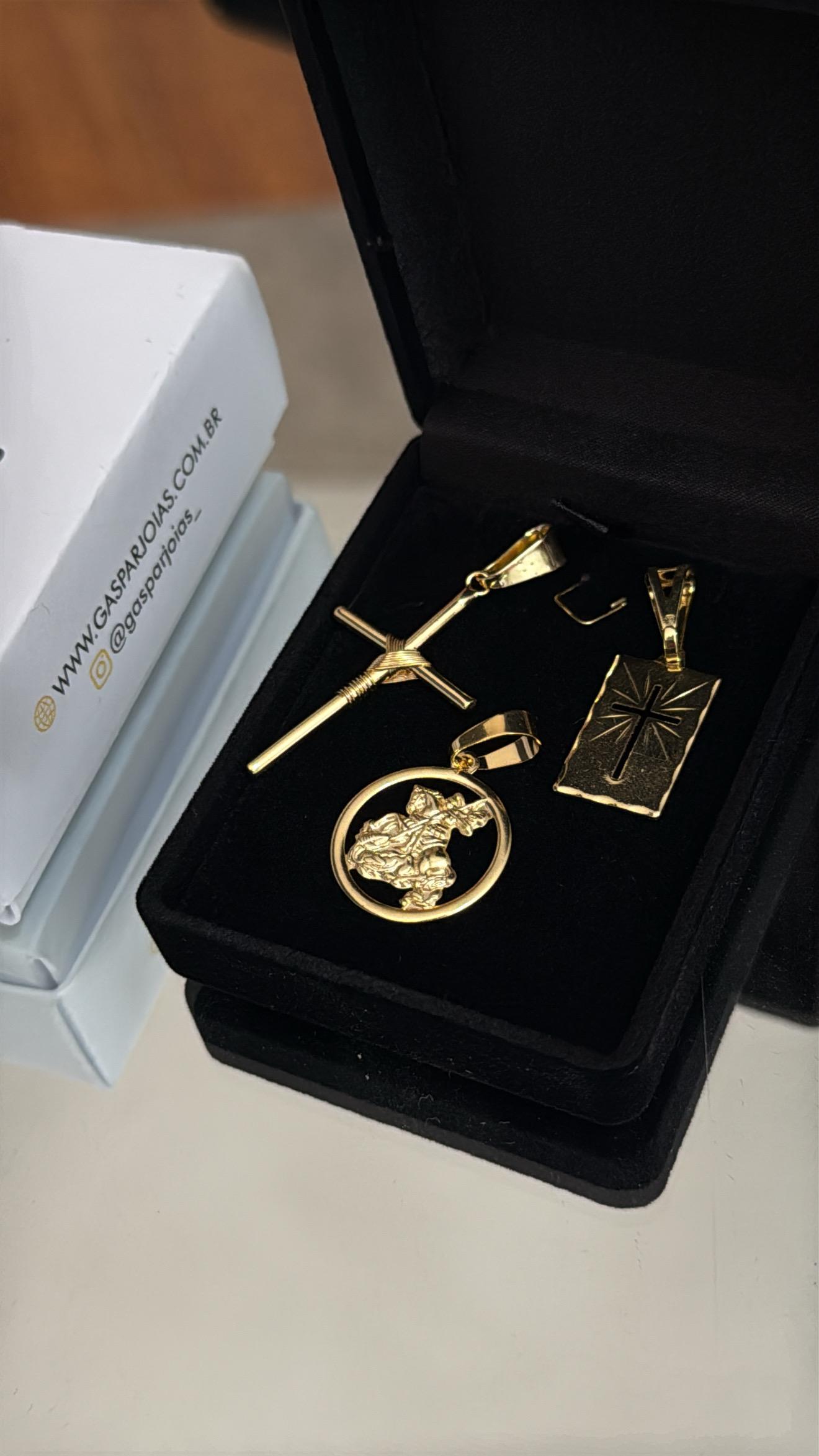 Kit Empreendedor Completo – 18 Peças (9 Correntes + 9 Pingentes) Banhado a ouro 18k